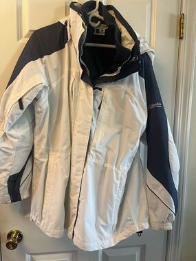 Columbia Women’s White and Blue 3-in-1 Jacket
